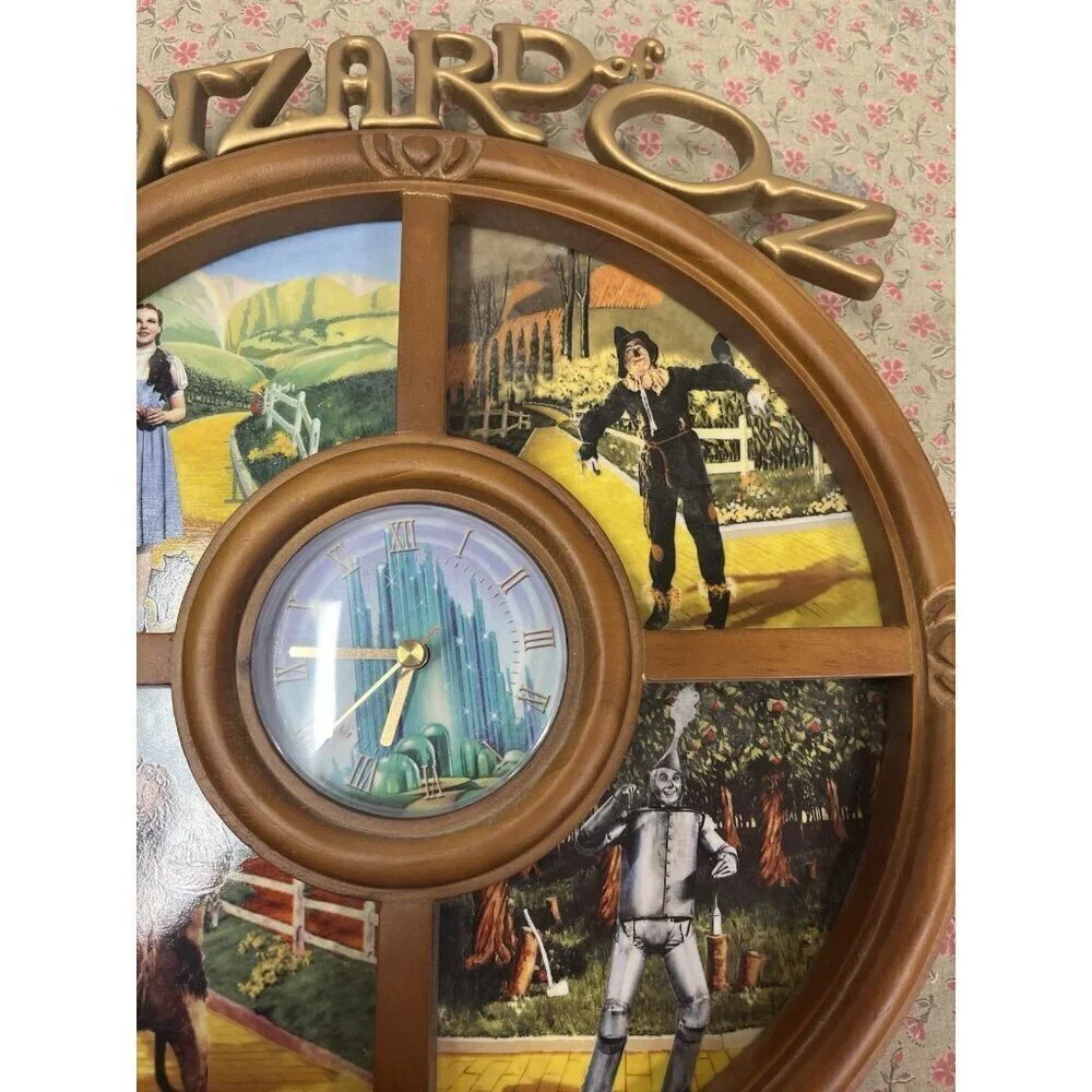 Vintage Bradford Exchange Wizard of Oz Wall Hanging Clock Working Condition